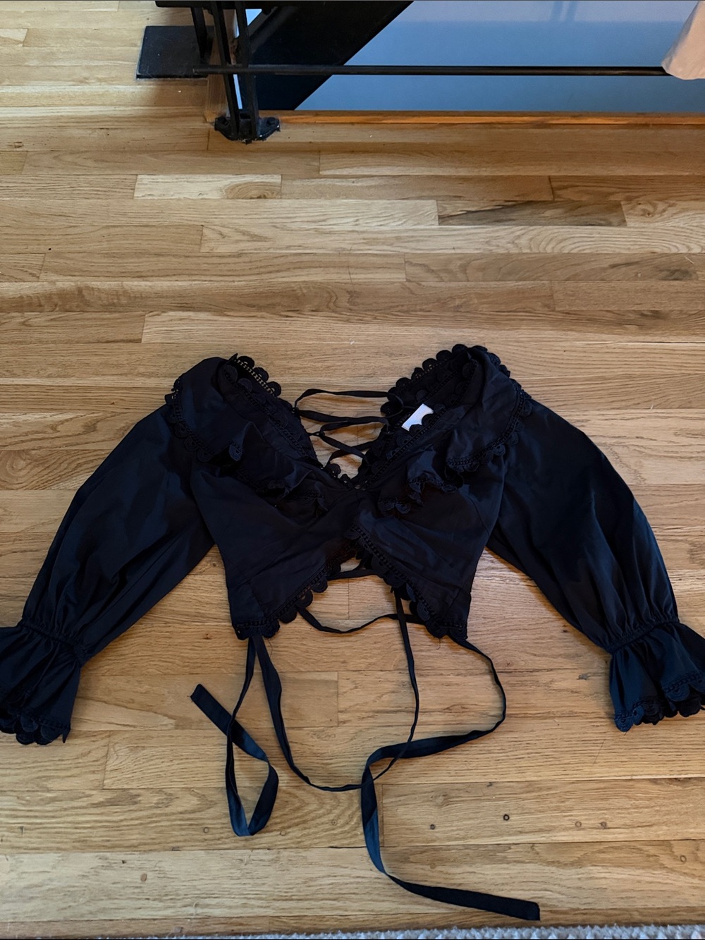 Black tie back Cropped Peasant Top